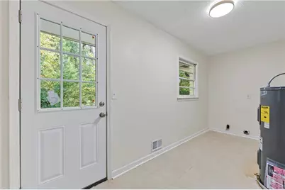3954 Artist View, Decatur, GA 30034 - Photo 11