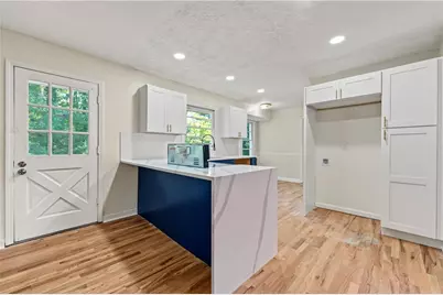 3954 Artist View, Decatur, GA 30034 - Photo 9