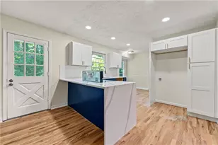 3954 Artist View, Decatur, GA 30034 - Photo 9