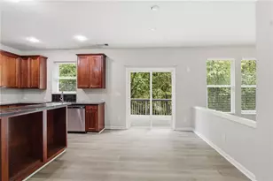 4290 Rosehall Ct, Atlanta, GA 30349 - Photo 17