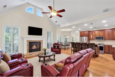 211 Graymist Path, Loganville, GA 30052 - Photo 9