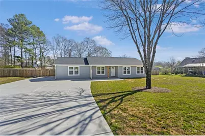 2001 Raymonds Drive, Loganville, GA 30052 - Photo 1