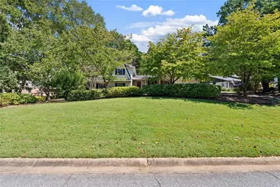 5161 Joel Lane, Dunwoody, GA 30360 - Photo 3