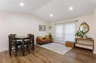 1671 Northlake Springs Ct, Decatur, GA 30033 - Photo 3