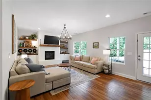 341 Norwood Ln, Winder, GA 30680 - Photo 9