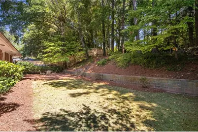 567 N Superior Avenue, Decatur, GA 30033 - Photo 19