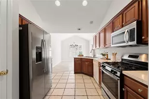 205 Somerton Pl, Cumming, GA 30040 - Photo 19
