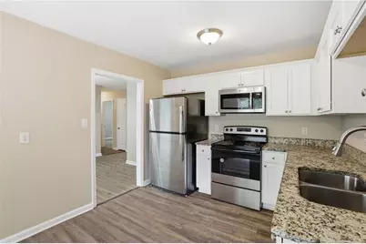 2225 Emerald Castle Drive, Decatur, GA 30035 - Photo 9