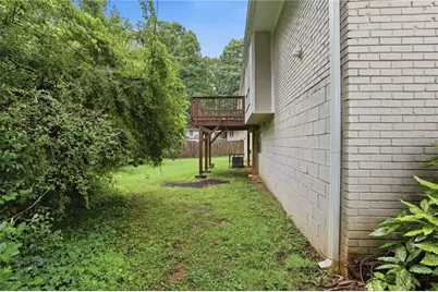 2225 Emerald Castle Drive, Decatur, GA 30035 - Photo 25
