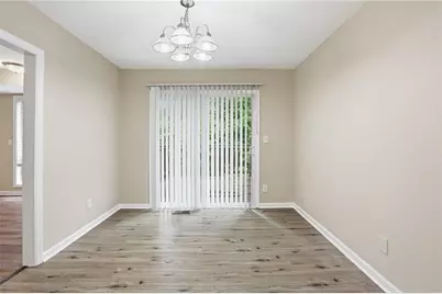 2225 Emerald Castle Drive, Decatur, GA 30035 - Photo 7