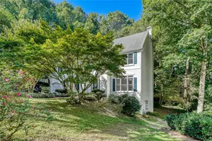 1363 Fallsbrook Way NW, Acworth, GA 30101 - Photo 3
