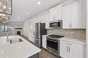 1560 Baygreen Rd, Suwanee, GA 30024 - Photo 3