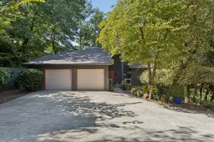 326 W Claiborne Ct, Marietta, GA 30066 - Photo 1