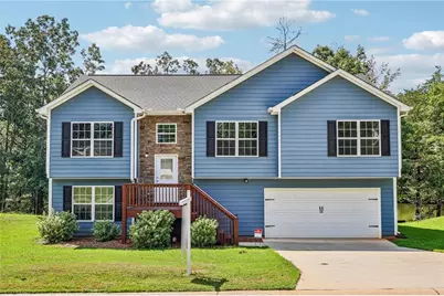 382 Arlington Lane, Commerce, GA 30529 - Photo 1