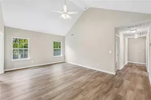 382 Arlington Ln, Commerce, GA 30529 - Photo 5