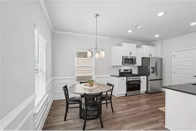 111 Vineyard Walk, Carrollton, GA 30117 - Photo 7