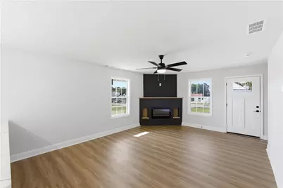 257 Marsh Glen Drive Drive, Jonesboro, GA 30238 - Photo 13