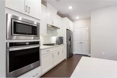 1601 Lexington Green Pines Pines, Cumming, GA 30040 - Photo 23