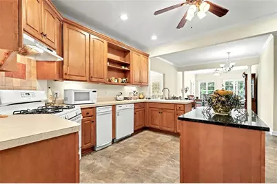 1225 Bent Creek Drive, McDonough, GA 30252 - Photo 9