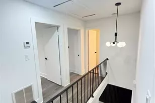 621 Garden Walk Dr, Stone Mountain, GA 30083 - Photo 17