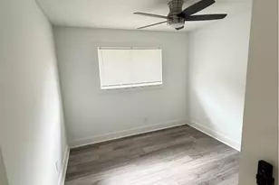 621 Garden Walk Dr, Stone Mountain, GA 30083 - Photo 23