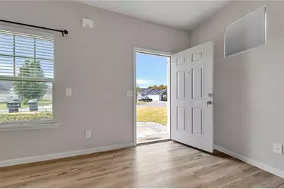 105 Colonial Drive, Calhoun, GA 30701 - Photo 5