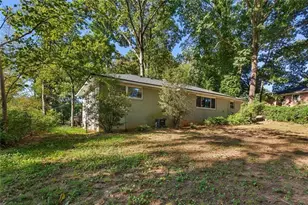 670 Montclair Dr SW, Smyrna, GA 30082 - Photo 37