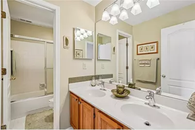 162 St Martin Drive, Suwanee, GA 30024 - Photo 35