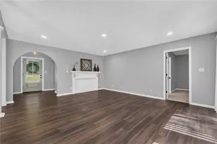 938 Charleston Ct, Gainesville, GA 30501 - Photo 7