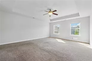 1329 Rosemary Ln, East Point, GA 30344 - Photo 13