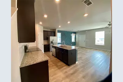 1329 Rosemary Lane, East Point, GA 30344 - Photo 5