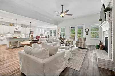 236 Chatuge Drive, Hoschton, GA 30548 - Photo 9