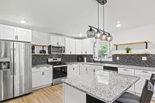 1077 Peeples St, Atlanta, GA 30310 - Photo 5