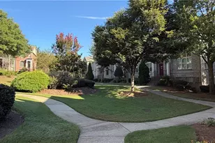 10748 Ellicot Way, Alpharetta, GA 30022 - Photo 3