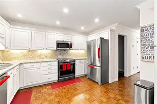 3924 Ashford Lake Ct NE, Atlanta, GA 30319 - Photo 9