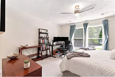 3924 Ashford Lake Court NE, Atlanta, GA 30319 - Photo 15