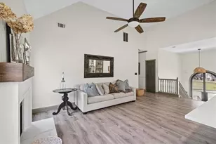 136 Huntcliff Trail, Ellenwood, GA 30294 - Photo 5