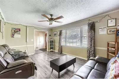 2558 Kings Way, Lawrenceville, GA 30044 - Photo 3
