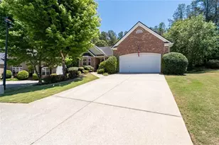 4057 Roslindale Ln, Buford, GA 30519 - Photo 3