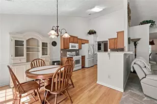 4057 Roslindale Ln, Buford, GA 30519 - Photo 11