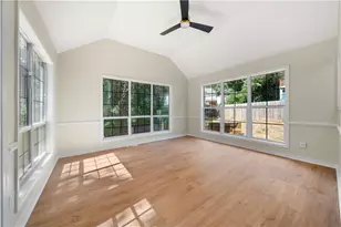 832 Leland Ct, Stone Mountain, GA 30083 - Photo 5