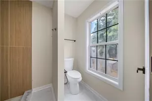 832 Leland Ct, Stone Mountain, GA 30083 - Photo 21