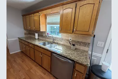 301 Wolf Creek Place, Locust Grove, GA 30248 - Photo 17