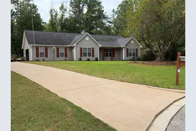 301 Wolf Creek Place, Locust Grove, GA 30248 - Photo 1