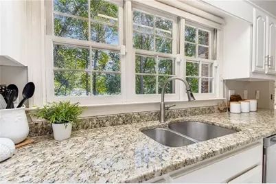 2755 Misty Morning Ln Lane, Roswell, GA 30076 - Photo 17