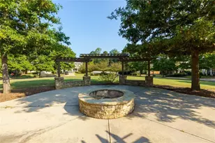 12105 Walnut Terrace, Alpharetta, GA 30004 - Photo 15