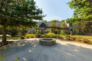 12105 Walnut Terrace, Alpharetta, GA 30004 - Photo 13