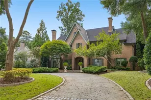3874 Vermont Rd NE, Atlanta, GA 30319 - Photo 3