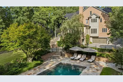 3874 Vermont Road NE, Atlanta, GA 30319 - Photo 81