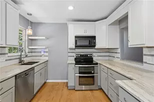 31 Trina Ave NE, Kennesaw, GA 30144 - Photo 7
